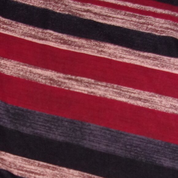 Size 1x womens black red  shirt top 1 x plus sized long sleeved tee t - Picture 4 of 5